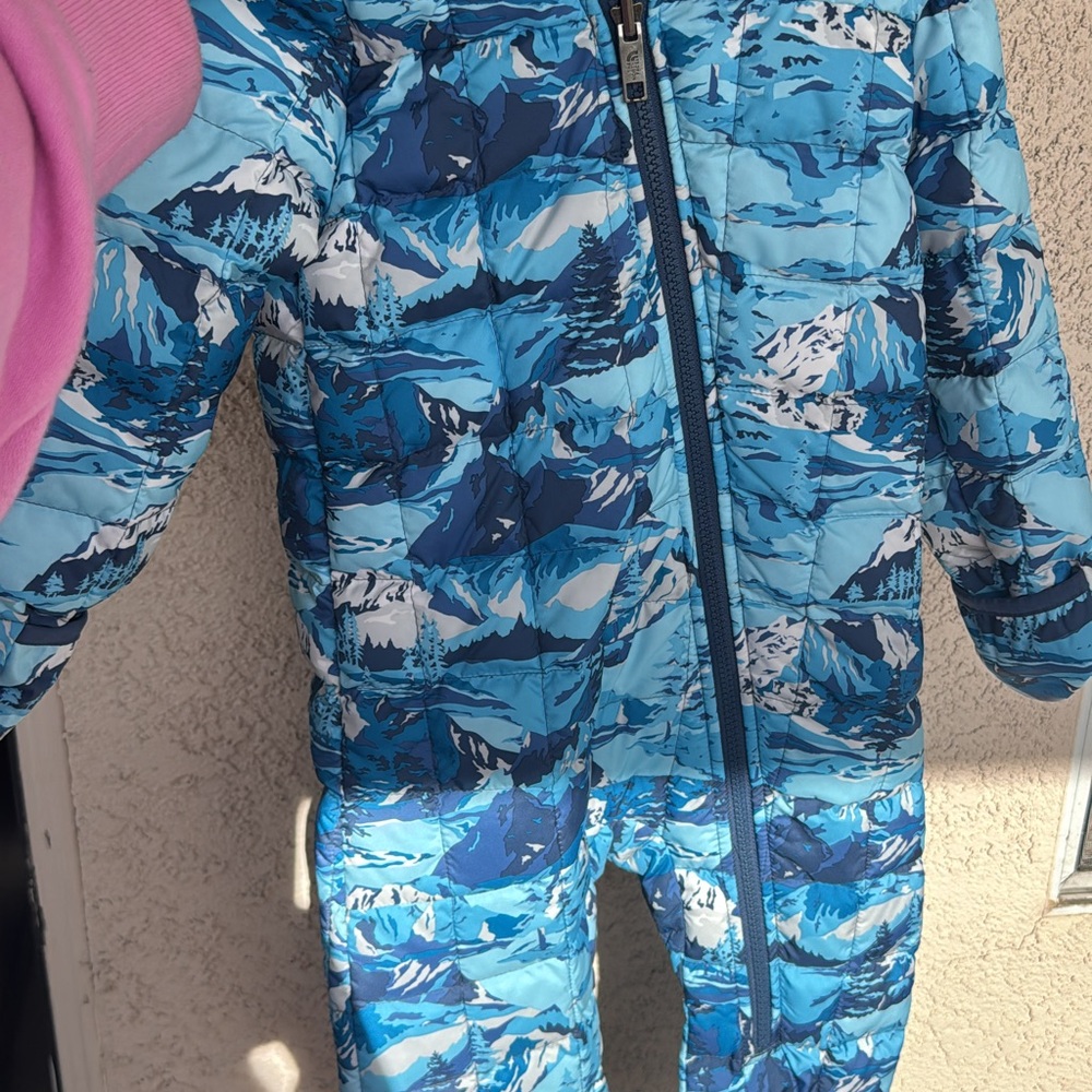 The North Face Infant Snowsuit – Warm